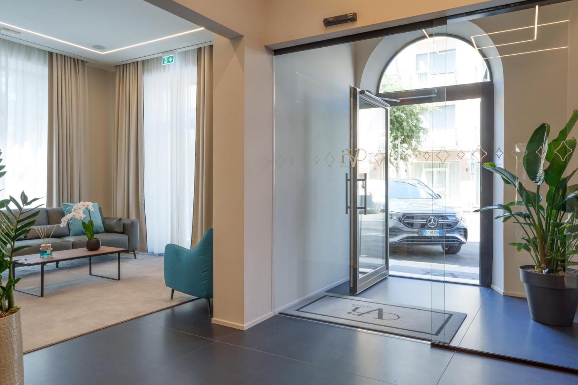 VI Suites Viareggio Ngoại thất bức ảnh