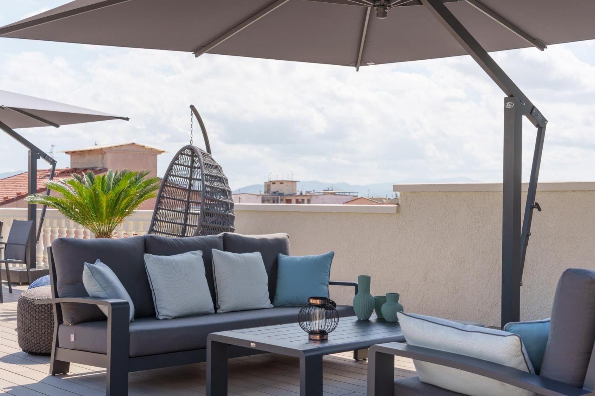 VI Suites Viareggio Ngoại thất bức ảnh