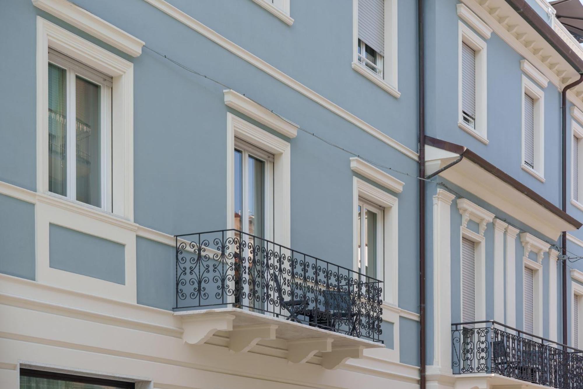 VI Suites Viareggio Ngoại thất bức ảnh