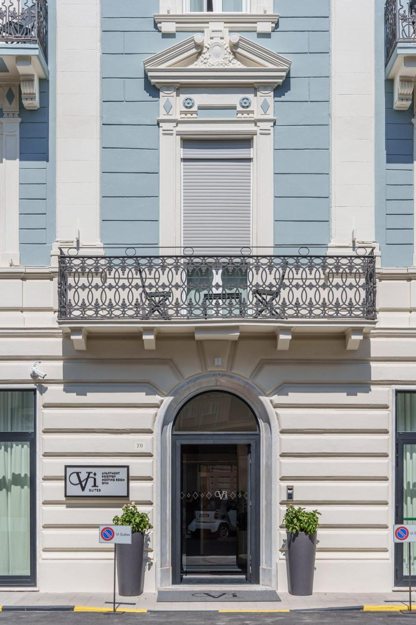 VI Suites Viareggio Ngoại thất bức ảnh