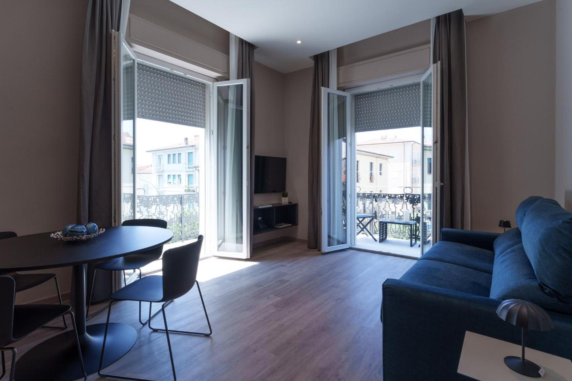 VI Suites Viareggio Ngoại thất bức ảnh